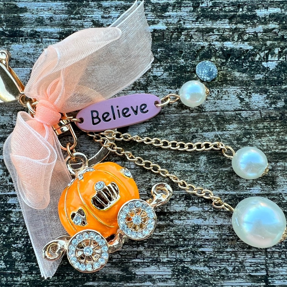 Pumpkin Rhinestone Keychain